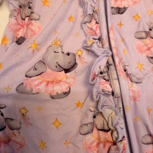 Posh Peanut Pink Hippo Print Kids Footie - Picture 5 of 7